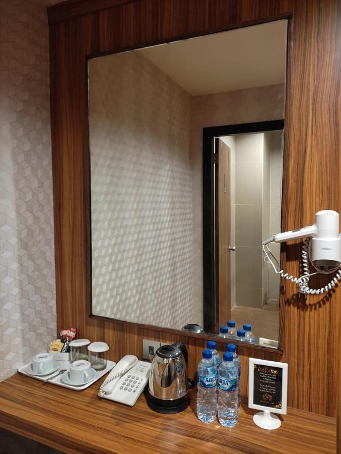 Metro Grand Venetian Hotel מראה חיצוני תמונה